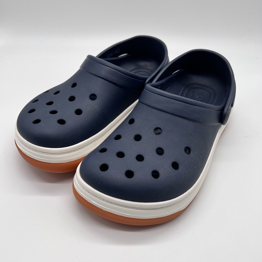 Crocs Clogs Navy/White/Tan Men's 6 or Women's 8